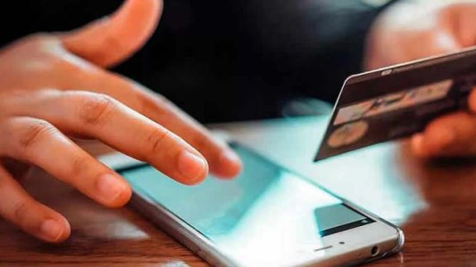 Estafaron a un santafesino en casi dos millones de pesos: su banco no da respuesta