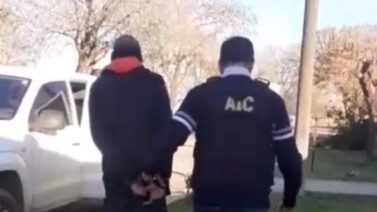 Detuvieron a un joven de 22 años investigado por homicidio en Esperanza