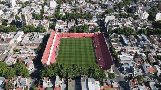 Ya juegan en La Paternal Unión y Argentinos