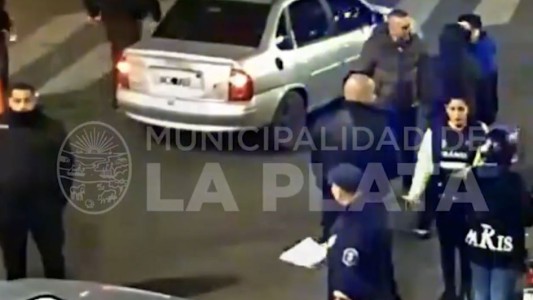Dio positivo en el control de alcoholemia, se fugó y abandonó a su novia - #REC
