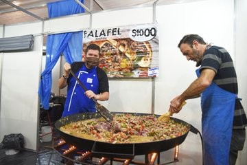 Tras dos años, volvió a celebrarse la Fiesta de las Colectividades en Santa Fe