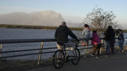 El fuego no da tregua en Rosario y ya arden más de 15 mil hectáreas