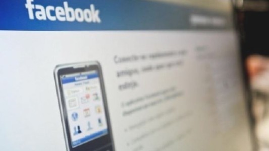 Debe indemnizar a su vecina con $500 mil luego de acusarla falsamente en Facebook