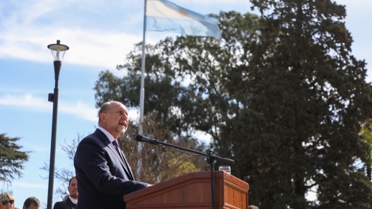 Perotti encabezó el acto por el 172 aniversario del fallecimiento del General José de San Martín