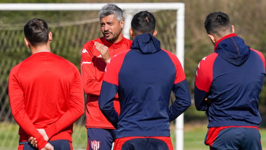 Munúa dio la lista de concentrados para recibir hoy a Gimnasia