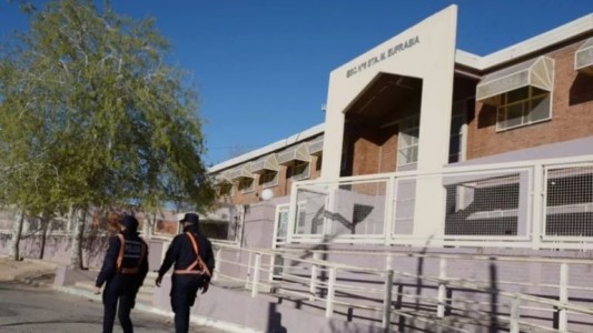 San Luis: Un adolescente apuñaló a otro en la escuela