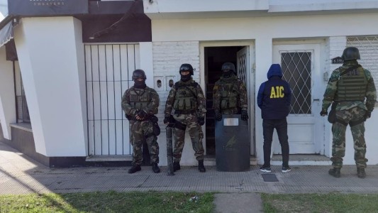 Allanamiento tras la denuncia de la Municipalidad de Rincón por una empresa de colectivos trucha