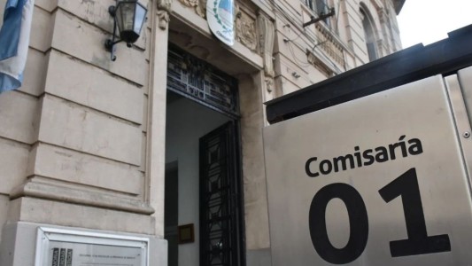 Efectivos de la Seccional 1ra. ayudaron a una mujer a dar a luz