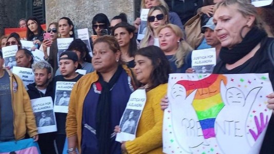 "Fue la madre que nos parió en la militancia": marcharon para pedir justicia por Alejandra