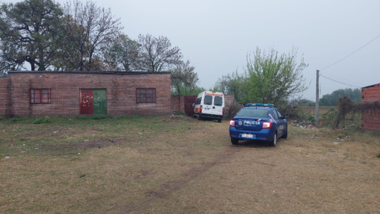 A punta de pistola, robaron una combi escolar que fue hallada en Varadero Sarsotti