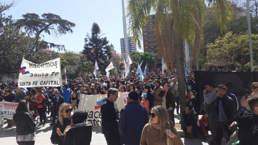 Autoridades provinciales repudiaron el atentado a la vicepresidenta