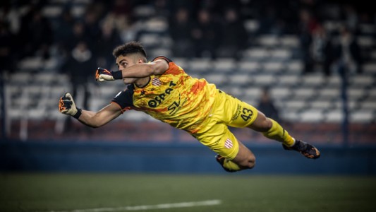 Santiago Mele integra la lista de jugadores reservados de Uruguay para la próxima fecha FIFA