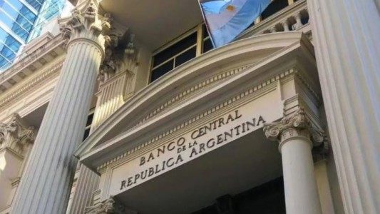 Ante la inflación, el Banco Central volvió a subir la tasa de interés de los plazos fijos
