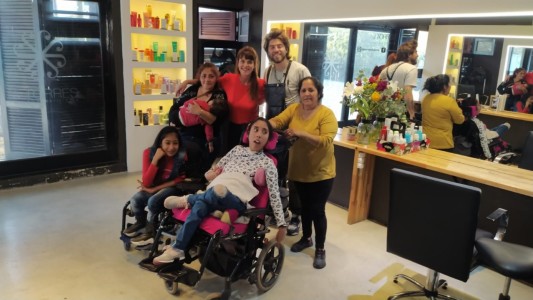 Construyendo autoestima: Un cambio de look, que es más que un cambio de imagen