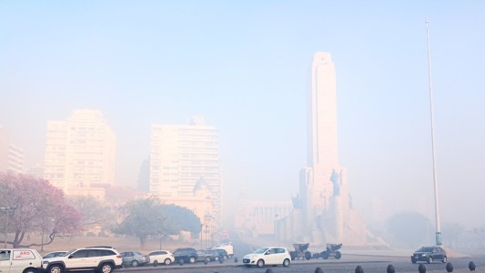 La historia sin fin en Rosario: continúa el humo en las islas