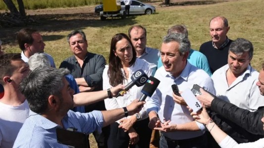 Reunión de intendentes en el sur de la provincia y enérgico rechazo a la quemas en las islas