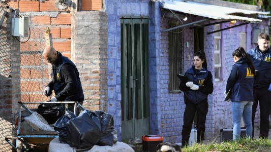 Cuatro chiquitos presenciaron el horror del doble femicidio en Rosario