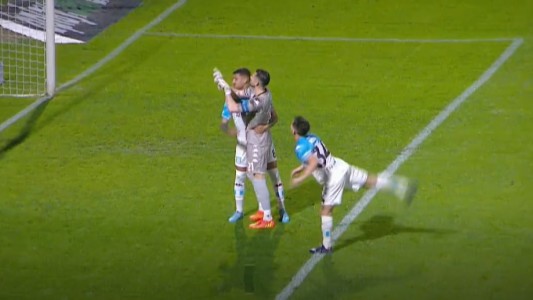 Arias declaró en la comisaría tras los gestos a los hinchas de Platense