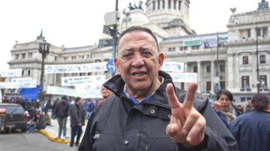 Luis D’Elia dijo haber sido golpeado por Nicolás Carrizo, jefe de la banda de los “copitos”