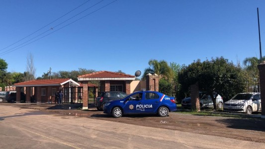 Colón entrena en el predio con custodia policial