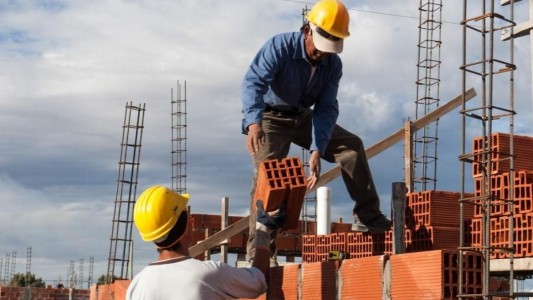 Fuerte caída del desempleo en el Gran Santa Fe y el Gran Rosario