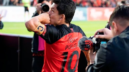 "Por respeto a la gente buena de Colón, va a terminar estos 7 partidos y después buscaremos la salida"