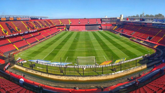 Ahora allanan la sede de Colón: ¿Se juega el partido con Argentinos Jrs?