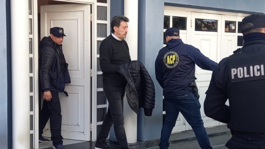 Múltiples allanamientos por las amenazas de los barras al plantel de Colón