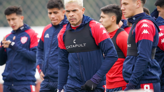 Se volvió a lesionar Álvez y esperan la evolución de Roldán