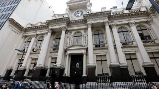El Banco Central comenzó octubre con compras por USD 45 millones en el mercado
