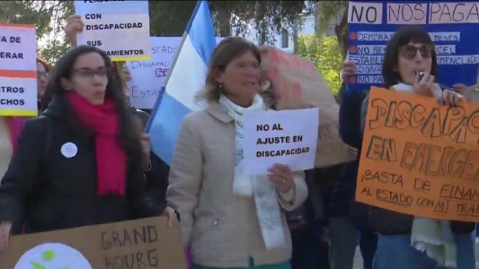 Familiares de personas con discapacidad se reunieron con legisladores provinciales