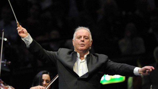 Daniel Barenboim anunció que tiene una "grave enfermedad neurológica"