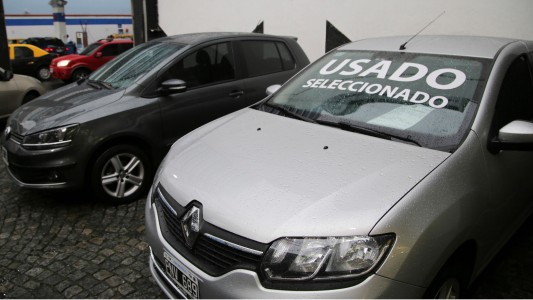 Cae la venta de autos usados por los altos costos de mantenimiento