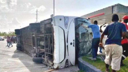 Murió otro argentino por el micro que se accidentó en Punta Cana