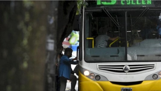 La provincia pide a empresarios del transporte un esfuerzo "para no dejar a la gente a pie"