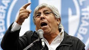 Fuerte amenaza de Moyano: "Si no dan el aumento que el trabajador se merece, el lunes arrancamos con un paro nacional de Camioneros”