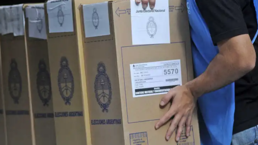 Para transparentar el proceso electoral se aprobó la ley de "Ficha Limpia"