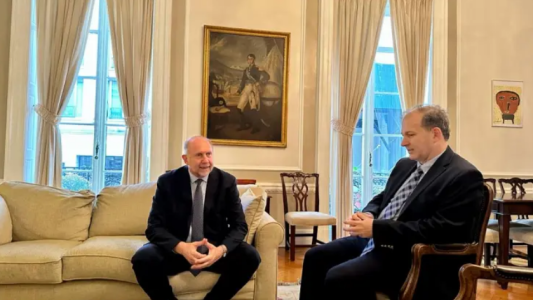 Perotti busca en Estados Unidos inversores para potenciar exportaciones de carne y lácteos