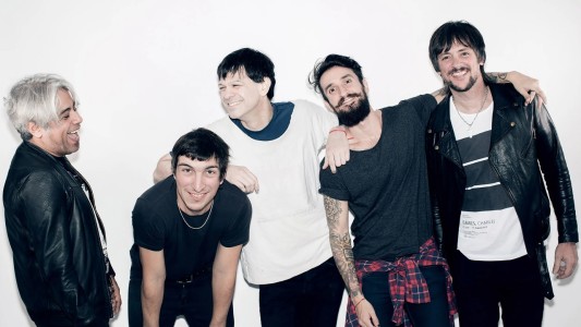 Llegan los "Jóvenes Pordioseros" a Tribus Club de Arte con un show imperdible