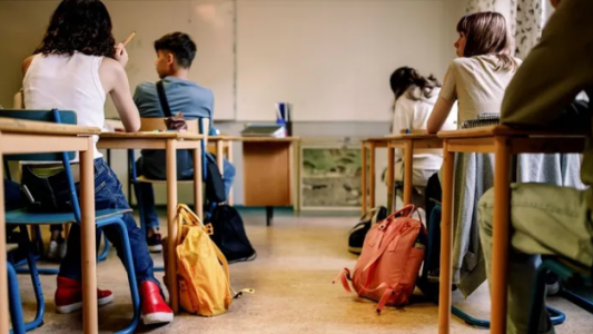 ¿Cuándo terminan las clases?: Lo que reina es el desconcierto en la provincia