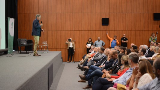 Jatón: “Esta es la fiesta de Santa Fe y la hacemos entre todos y todas”