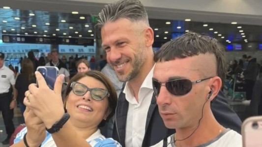 Demichelis llegó a la Argentina para firmar su contrato como entrenador de River