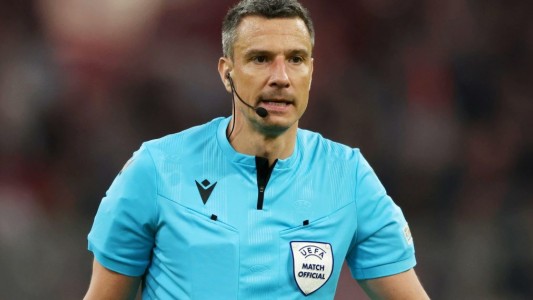 Está el árbitro para el partido debut de Argentina en el Mundial