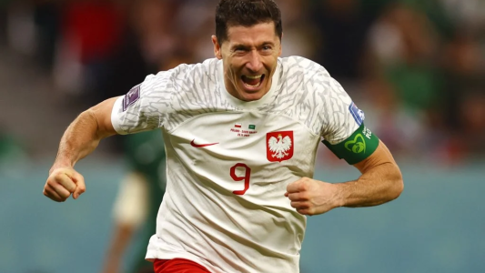 Polonia venció a Arabia Saudita en un duelo clave y le metió presión a la Argentina