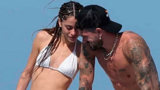 Romántico diseño: Tini y De Paul se hicieron el mismo tatuaje