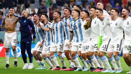 FIFA abrió un informe disciplinario contra la AFA por “conducta ofensiva” de los jugadores argentinos en la final