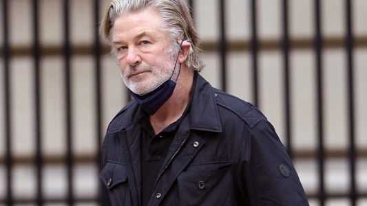 Alec Baldwin fue acusado de homicidio involuntario por el tiroteo de “Rust”