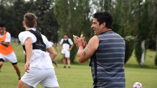 Colón juega su último amistoso hoy ante Instituto