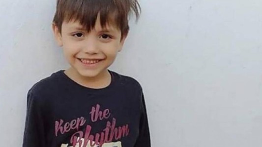 Piden la prisión preventiva para la madre y el padrastro de un niño de 4 años asesinado a golpes