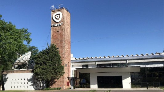 Rosario: atacaron por tercera vez en tres meses un canal de televisión